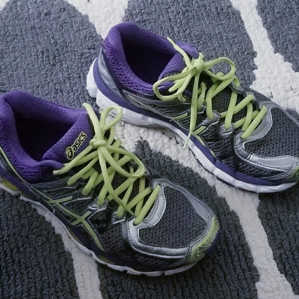Asics womems size 8